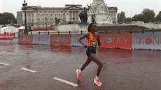 Brigid Kosgeiová pi Londýnském maratonu.