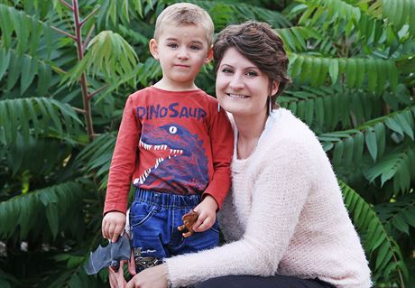 Maminy s rakovinou. árce teinochrové lékai diagnostikovali Hodgkinv lymfom,...
