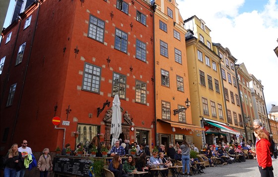 Srdcem �tvrti Gamla Stan je nejstar�í nám�stí Stockholmu: Stortorget.