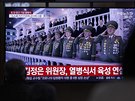 Severní Korea uspoádala noní vojenskou pehlídku. (10. íjna 2020)