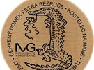Turistická známka domku Petra Bezrue v Kostelci na Hané má íslo 2647 a je na...