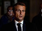 Francouzský prezident Emmanuel Macron hovoí po útoku na uitele na pedmstí...