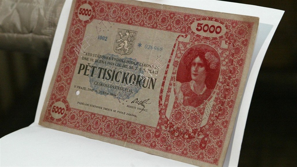 Za pět tisíc minimálně milion. Do dražby jde vzácná bankovka z roku 1919