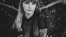 Chci se nau�it zkrotit svou výbu�nost, lí�í MOgirl Natálie.