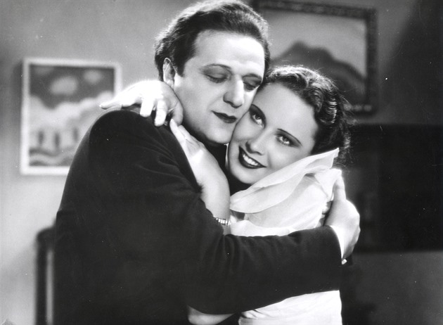 Lída Baarová a Hugo Haas ve filmu Okénko (1933)