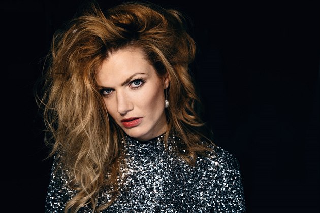 Gabriela Soukalovaning erotik fotosuratlarini koring