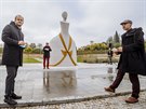 Slavnostn� odhalen� sochy Marie Terezie na Praze 6.  Na sn�mku je socha� Jan...