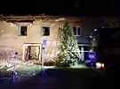 Po výbuchu plynu v rodinném dom v Tursku se propadla jeho stecha. Na míst...