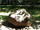 ertv kámen zmizel ze zámeckého parku loni v íjnu. 