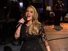 Adele v show Saturday Night Live (Los Angeles, 23. íjna 2020)