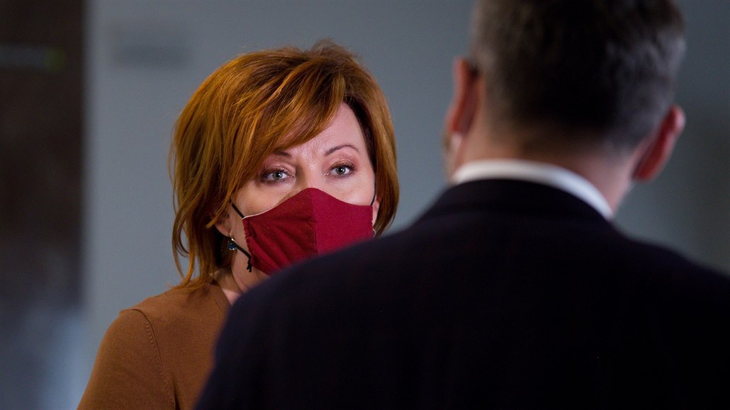 Ministryn� financí Alena Schillerová