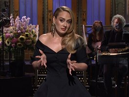 Zpvaka Adele coby moderátorka show Saturday Night Live (Los Angeles, 23....