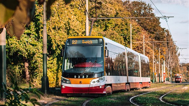 Tramvaj �koda 15T