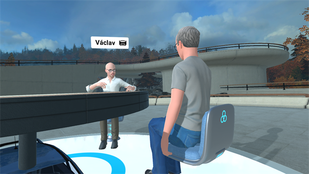 Setkání z Grahamem Wheelerem ve virtuální zasedačce na střeše v San Franciscu. Modelu automobilu hozeného pod stůl si nevšímejte.