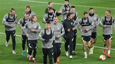 Sparantí fotbalisté bhem tréninku ped utkáním s Lille.