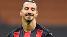 Zlatan Ibrahimovic z AC Milán práv zahodil penaltu v utkání Evropské ligy...