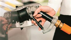Nových aut s originální plynovou instalací na �eském trhu spí�e ubývá, mezi...