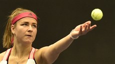 eská tenistka Karolína Muchová v utkání proti uaj ang z íny.