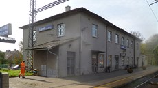 Výpravní budova nádraí v Lipníku nad Bevou byla vybudovaná v roce 1842. O pt...