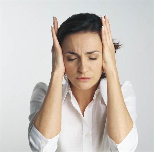 Jednoduché tipy, jak si ulevit od bolestí hlavy bez léků