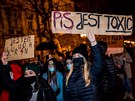 Polky a Poláci protestují proti zpísování potrat. Snímek pochází z msta...