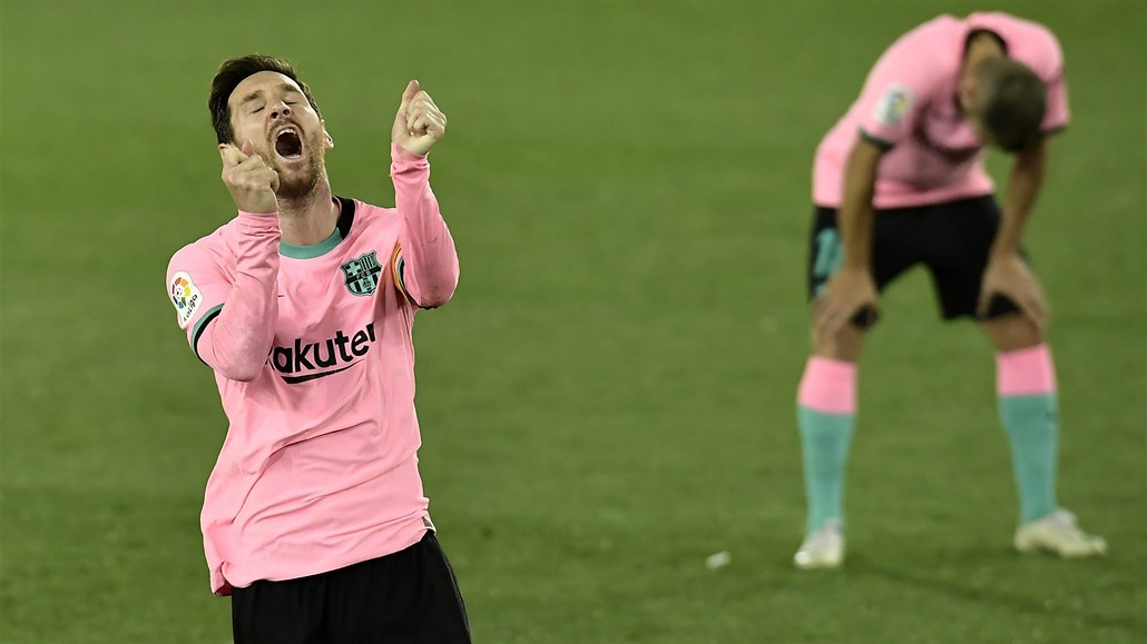 Lionel Messi z Barcelony b�hem zápasu s Alavésem.