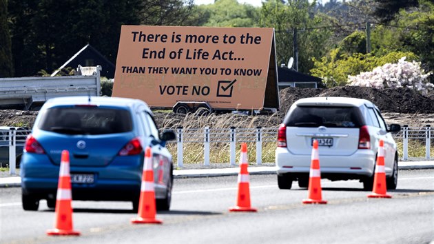 Na Novm Zlandu lid v referendu hlasovali o legalizaci eutanazie i rekrean marihuany. (16. jna 2020)