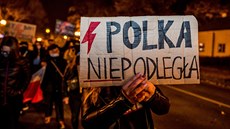 Polky a Poláci protestují proti zpísování potrat. Snímek pochází z msta...