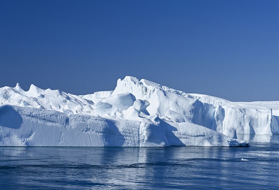 Ledovce v v Baffinov zálivu na západ Grónska.