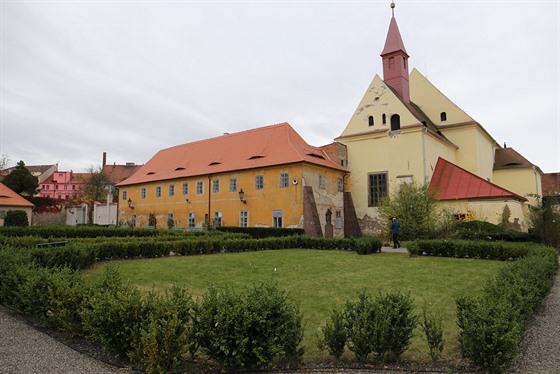 Bývalý klášter kapucínů v Žatci.