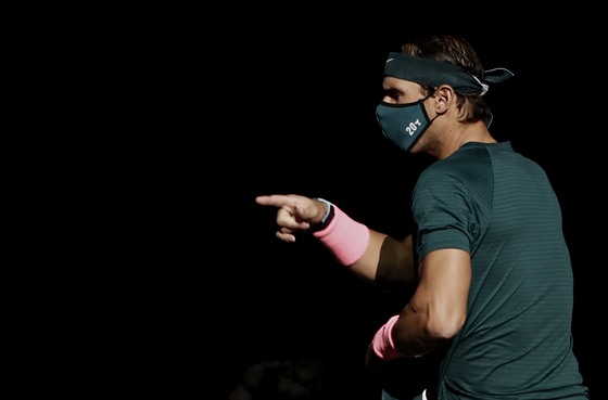 Rafael Nadal bhem Paris Masters v hale Bercy