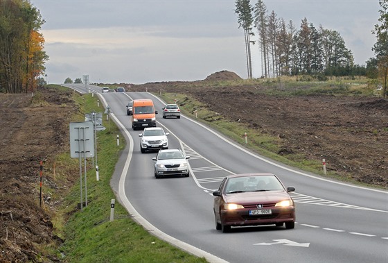 V letošním roce bude pokračovat prodlužování dálničního přivaděče od Šlovic kolem Horní Lukavice až k Přešticím na Plzeňsku.