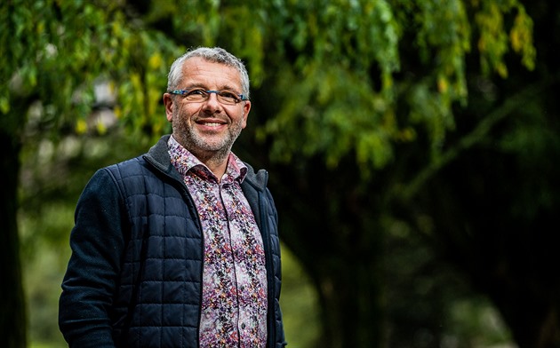 Covid ukázal, že učit může kdokoli cokoli odkudkoli, myslí si nový radní