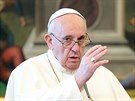 Pape Frantiek pi online audienci v Apotolském paláci ve Vatikánu. (4....