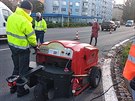 V Olomouci asfalt rozeh�ej� mikrovlny