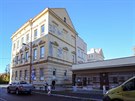 Budova bval konzervatoe v Masarykov ulici v Plzni - Doubravce, kde by mlo...