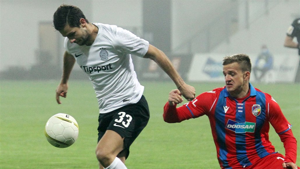 Fotbalisté Sparty s Plzní sehrají odložený ligový šlágr 12. května