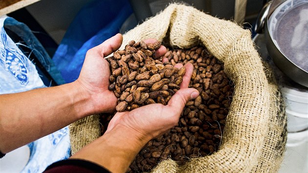 Kakaov boby objednvaj v Chocolate Hill napklad v Peru a Tanzanii, kde maj zruku kvality.