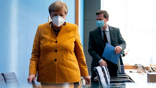 Nmeck kanclka Angela Merkelov v respirtoru