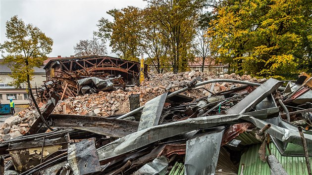 N�kdej�� kino z roku 1924 slou�ilo jako tan��rna a nakonec tr�nice (27. 10. 2020).