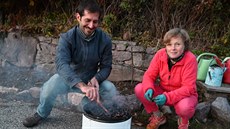 Erhard a Verena Lanerovi. Domácí peení katan má dlouhou tradici.