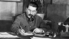 Z kluka diktátor. Džugašvili se stal Stalinem a místo vděku přišly vraždy.
