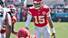 Fanou�ci amerického fotbalu otá�í pozornost k zámo�ské NFL