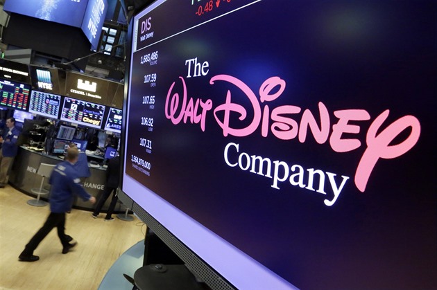 Ženy žalují Disney za diskriminaci a zákaz mluvit o platech. Firma se brání