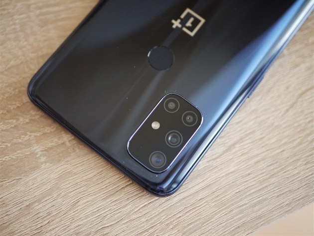 OnePlus N10