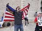 Trumpovi stoupenci protestují v centru Atlanty proti výsledkm voleb (7....