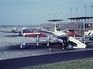 Turbovrtulový dopravní letoun Vickers Viscount (vpedu)