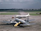 Douglas DC-6 (vpedu) a Vickers Viscount