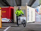 Cyklodepo pro rozvoz zsilek do centra Prahy na Florenci