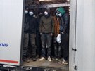 Migranti se ukrvali v srbskm kamionu.